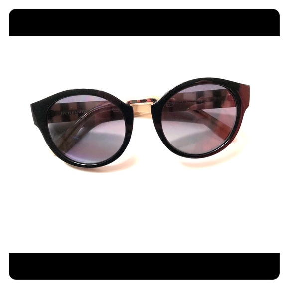 Burberry Polarized sunglasses main image 5